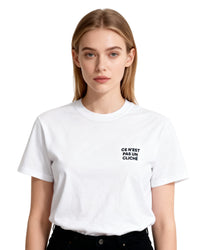 ce n'est pas un cliché t-shirt - white